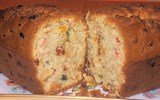 CAKE AUX FRUITS CONFITS et RAISINS SECS